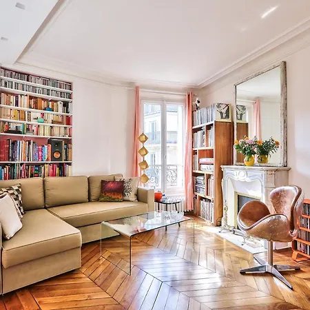 Superb Ideally Located 10th Arr Παρίσι